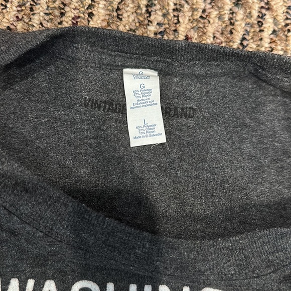 NWOT gray charcoal, Washington Redskins football team T-shirt - Picture 4 of 4